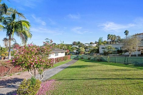 Photo of property in 29 Sequoia Place, Sunnynook, Auckland, 0620