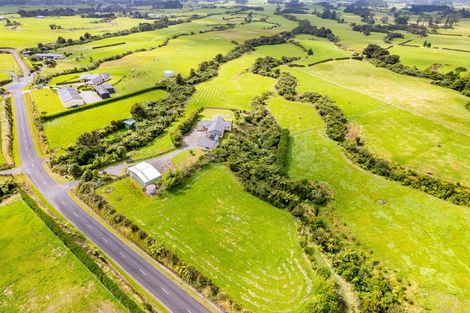 Photo of property in 40 Maunga Heights, Hurworth, New Plymouth, 4371