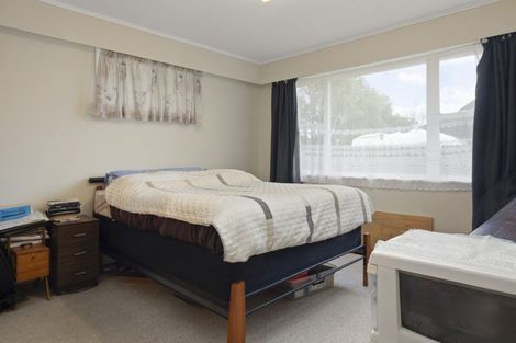 Photo of property in 35 Toru Road, Paraparaumu Beach, Paraparaumu, 5032