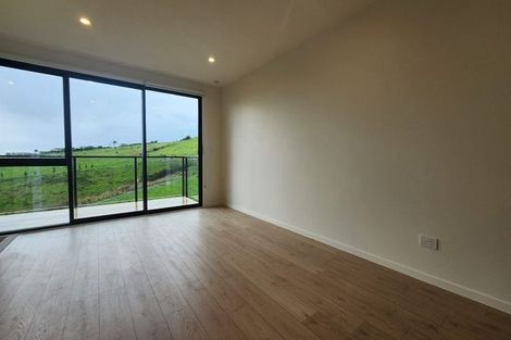 Photo of property in 17/23 Makomako Drive, Orewa, 0931