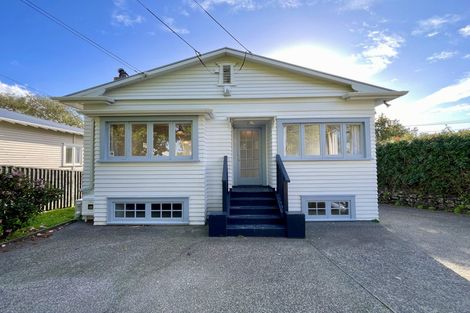 Photo of property in 60 Aroha Avenue, Sandringham, Auckland, 1025