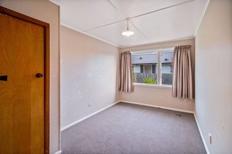 Photo of property in 17 Leicester Crescent, Hoon Hay, Christchurch, 8025