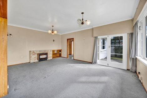 Photo of property in 155 Glover Road, Hawera, 4610