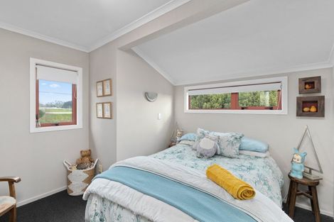 Photo of property in 25 Rogan Street, New Plymouth, 4310