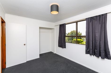 Photo of property in 31 Manu Crescent, Upper Vogeltown, New Plymouth, 4310