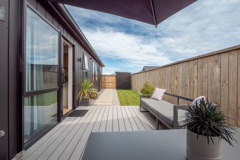 Photo of property in 46 Spur Ridge Rise, Jacks Point, 9371