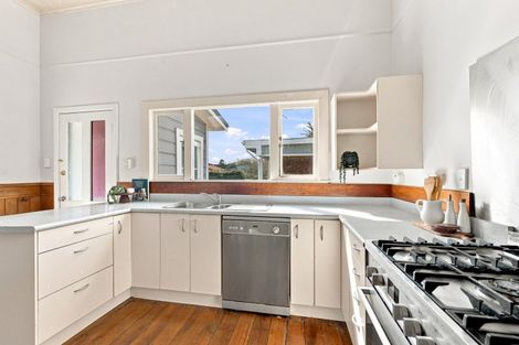Photo of property in 70 Pitt Street, Whanganui, 4500