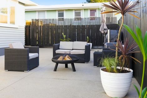 Photo of property in 37 Concord Avenue, Mount Maunganui, 3116