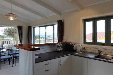 Photo of property in 21 Mariner Cove Road, Tinopai, Matakohe, 0593