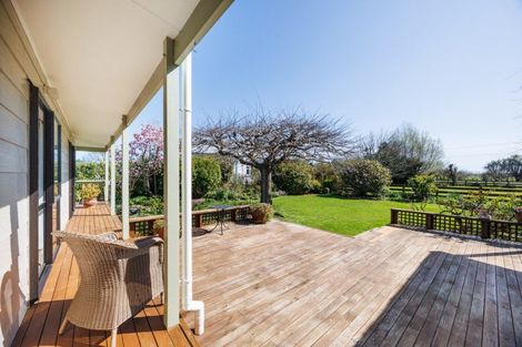 Photo of property in 136 Newbury Line, Newbury, Palmerston North, 4478