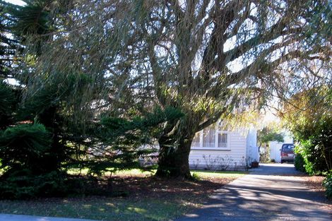 Photo of property in 20 Kirk Street, Otaki, 5512