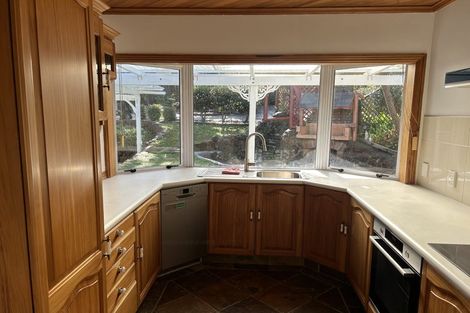 Photo of property in 17 Louise Place, Browns Bay, Auckland, 0630