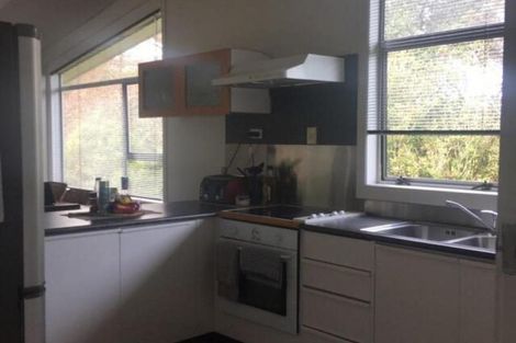 Photo of property in 23 Saint Ives Grove, Whalers Gate, New Plymouth, 4310