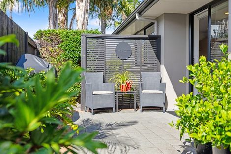 Photo of property in 19 Beachmere Place, Papamoa Beach, Papamoa, 3118