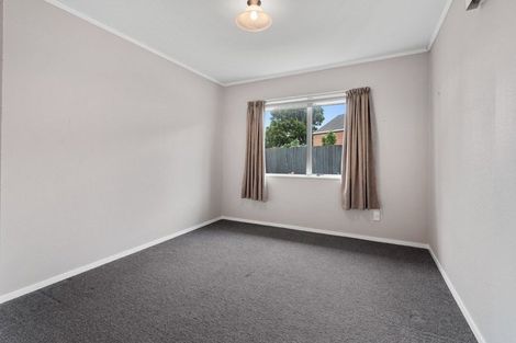 Photo of property in 105 Hillcrest Drive, Kelvin Grove, Palmerston North, 4414