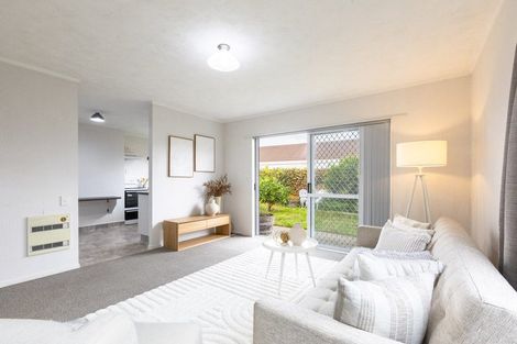 Photo of property in 6/55 Meeanee Road, Taradale, Napier, 4112