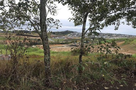 Photo of property in 51 Kowhai Road, Orewa, Silverdale, 0992