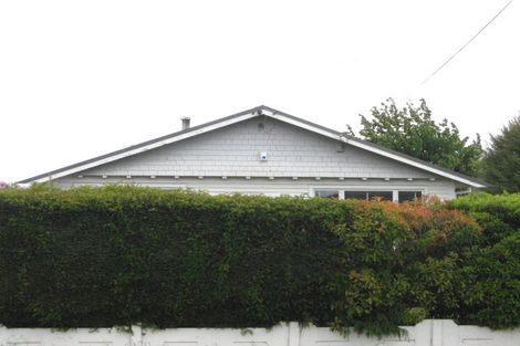 Photo of property in 27 Stapletons Road, Richmond, Christchurch, 8013