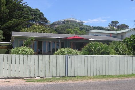 Photo of property in 8 Beach Parade, Oneroa, Waiheke Island, 1081