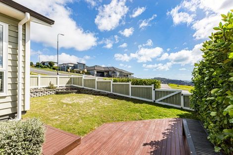 Photo of property in 144 Endeavour Drive, Whitby, Porirua, 5024
