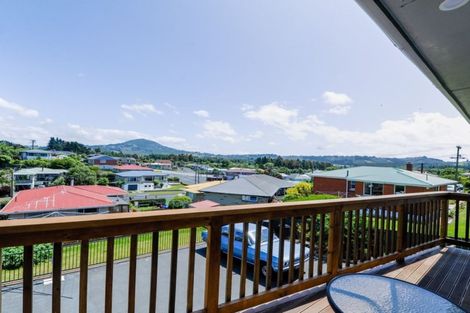 Photo of property in 54 Elwyn Crescent, Green Island, Dunedin, 9018