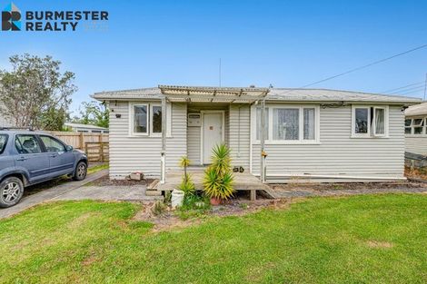 Photo of property in 233 Parkhurst Road, Parakai, 0830