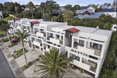 Photo of property in 12/8 Monte Cassino Place, Birkdale, Auckland, 0626