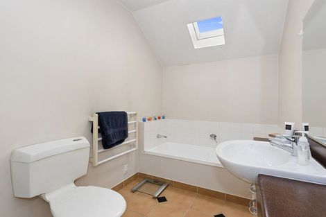 Photo of property in Waterford Estate, 11/102 Grantham Street, Hamilton Central, Hamilton, 3204