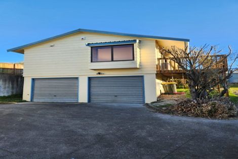 Photo of property in 10b Cedar Terrace, Stanmore Bay, Whangaparaoa, 0932