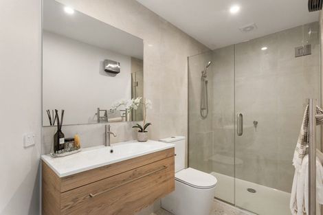 Photo of property in 2/133 Blighs Road, Strowan, Christchurch, 8052