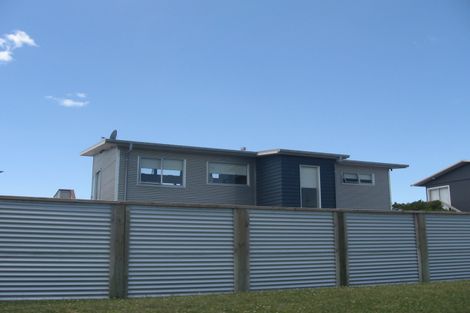 Photo of property in 5 Pukehina Parade, Pukehina, 3189