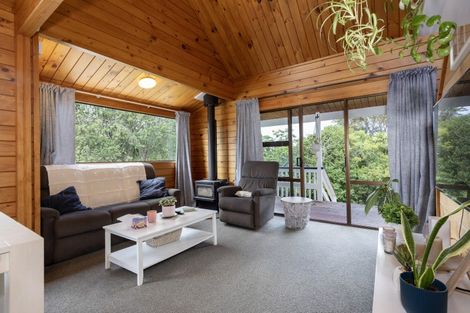 Photo of property in 62 Rhinevale Close, Henderson, Auckland, 0612