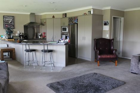 Photo of property in 4 Daniel Crescent, Cambridge, 3434