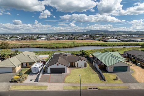 Photo of property in 62 Calypso Drive, Papamoa Beach, Papamoa, 3118