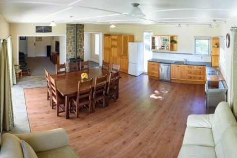 Photo of property in 656 East Takaka Road, East Takaka, Takaka, 7183
