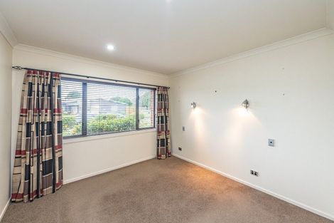 Photo of property in 1 Gilligan Close, College Estate, Whanganui, 4500