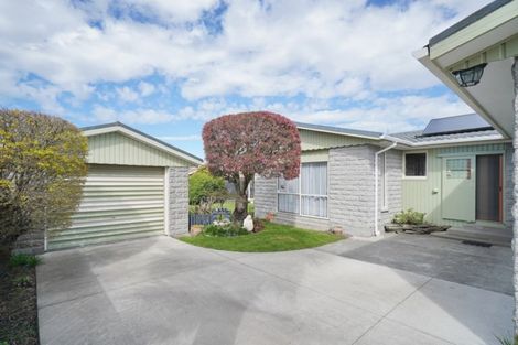 Photo of property in 5 Blairdon Place, Bishopdale, Christchurch, 8053