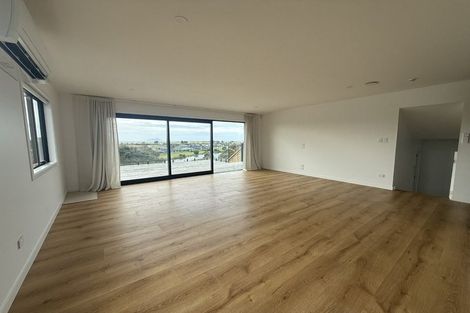 Photo of property in 220 Marsden Point Road, Ruakaka, 0116