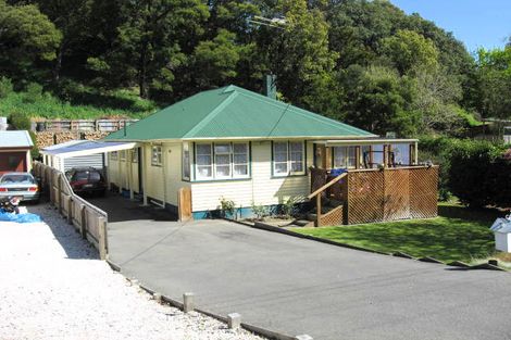 Photo of property in 42 Murphy Street, Toi Toi, Nelson, 7010