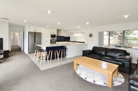 Photo of property in 15 Aspatria Place, Northpark, Auckland, 2013