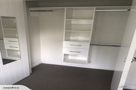 Photo of property in 113 Laurel Oak Drive, Schnapper Rock, Auckland, 0632