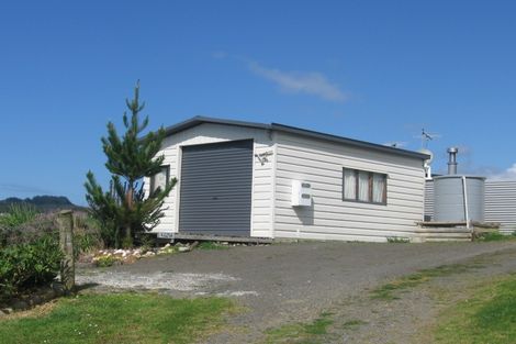 Photo of property in 21 Gray Avenue, Kuaotunu West, Whitianga, 3592