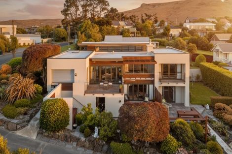 Photo of property in 152 Panorama Road, Clifton, Christchurch, 8081