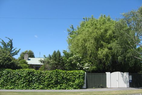 Photo of property in 10 Oldwood Street, Bishopdale, Christchurch, 8053