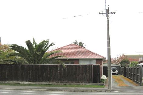 Photo of property in 19 Northcote Road, Northcote, Christchurch, 8052