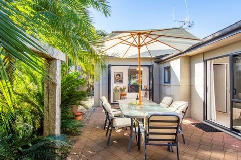 Photo of property in 36 Oriental Parade, Papamoa Beach, Papamoa, 3118