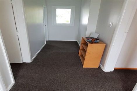 Photo of property in 8 Hukatai Street, Elsdon, Porirua, 5022