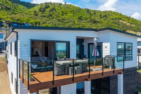 Photo of property in 6 Wilson Way, Waikanae, 5036