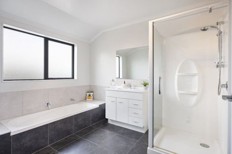 Photo of property in 146 Mount Taylor Drive, Feilding, 4775