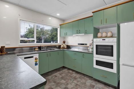 Photo of property in 90 Manawapou Road, Hawera, 4610